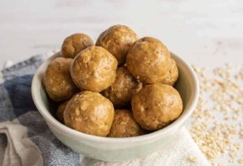 Peanut Butter Protein Balls