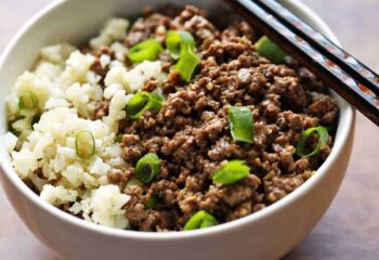 Korean BBQ Ground Beef with Cauliflower Rice & Green Beans