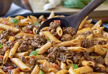 Rosemary Garlic Ground Beef with Roasted Vegetables and Pasta
