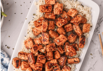 Miso Salmon Bites with Kale & Chickpeas