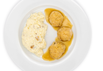 Chicken Meatballs & Lean Cauliflower Mashed Potatoes
